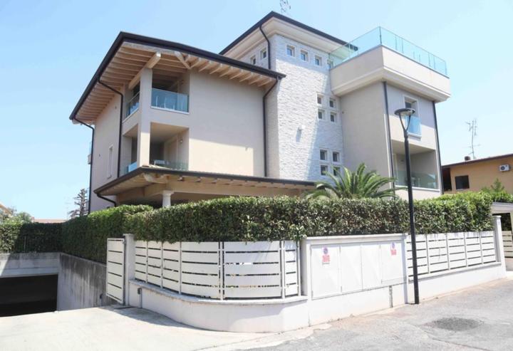 Residenza Puccini Desenzano del Garda